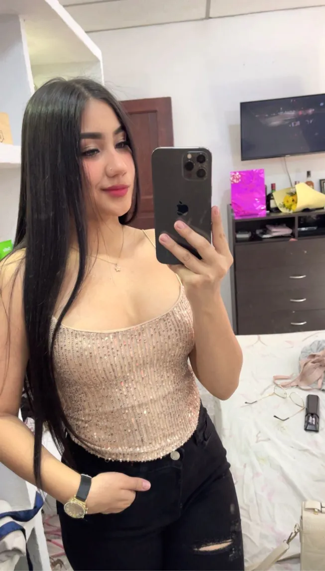 A private 1v1 cam to cam chat on JerkmateChat, our pick for the best Jerkmate alternative